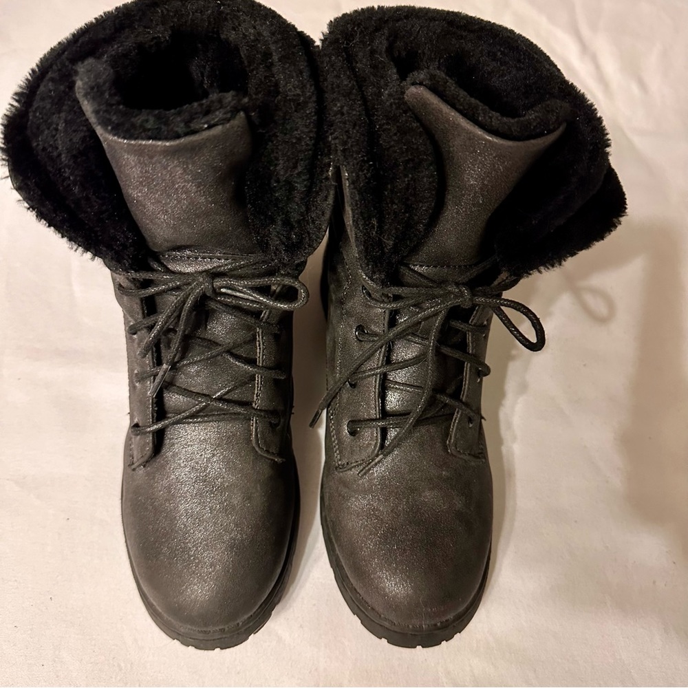 BOC Born Concept Thick 2 Layers Faux Fur Lace Up Ankle Boots Dark Gray Metallic